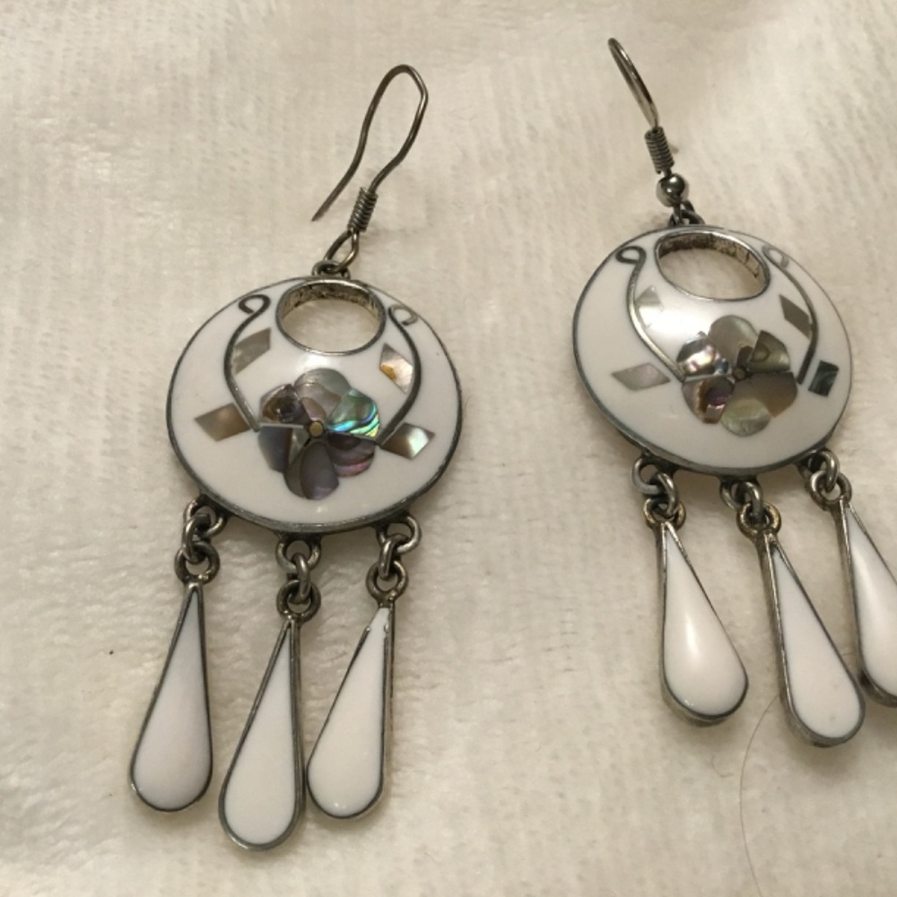 Vintage Alpaca Enamel and Abalone Shell Earrings - Picture 2 of 5